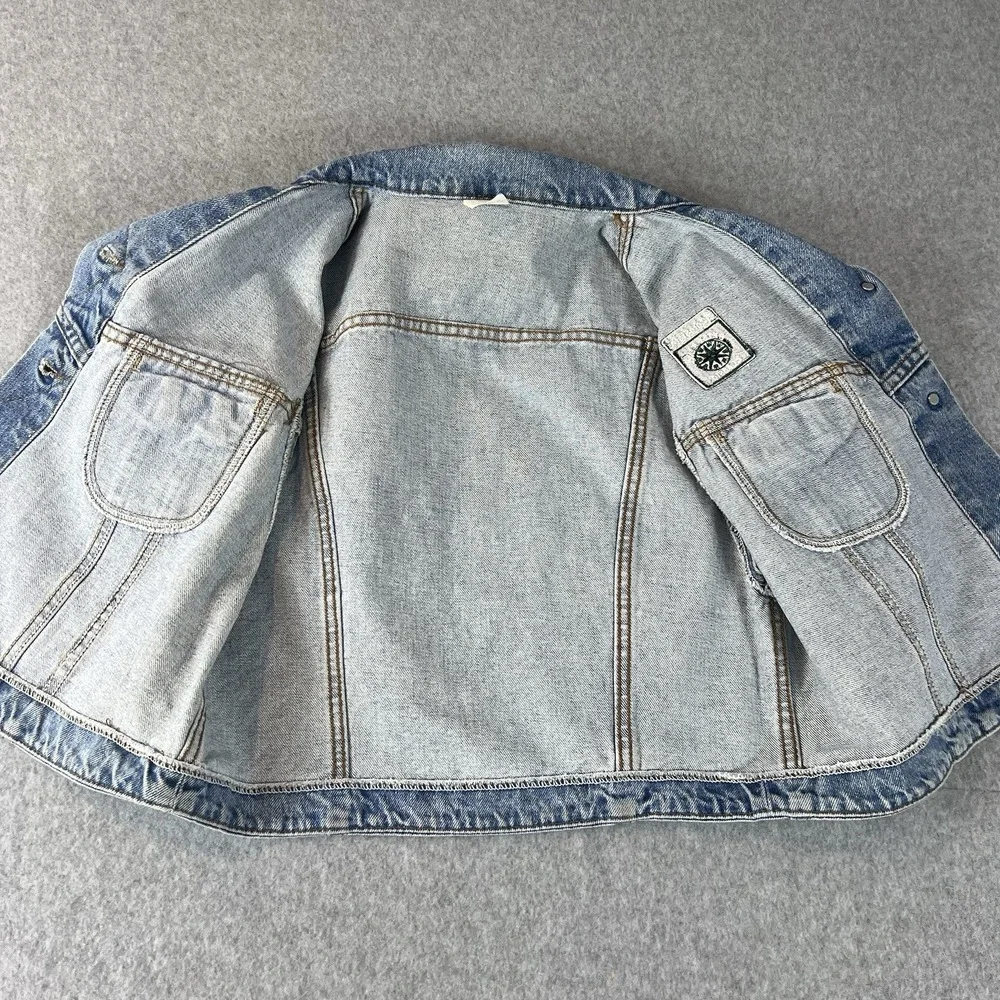Vintage LEE RIVETED Denim Jacket Vest Woman's Large Trucker Made In USA Collar - Picture 6 of 7